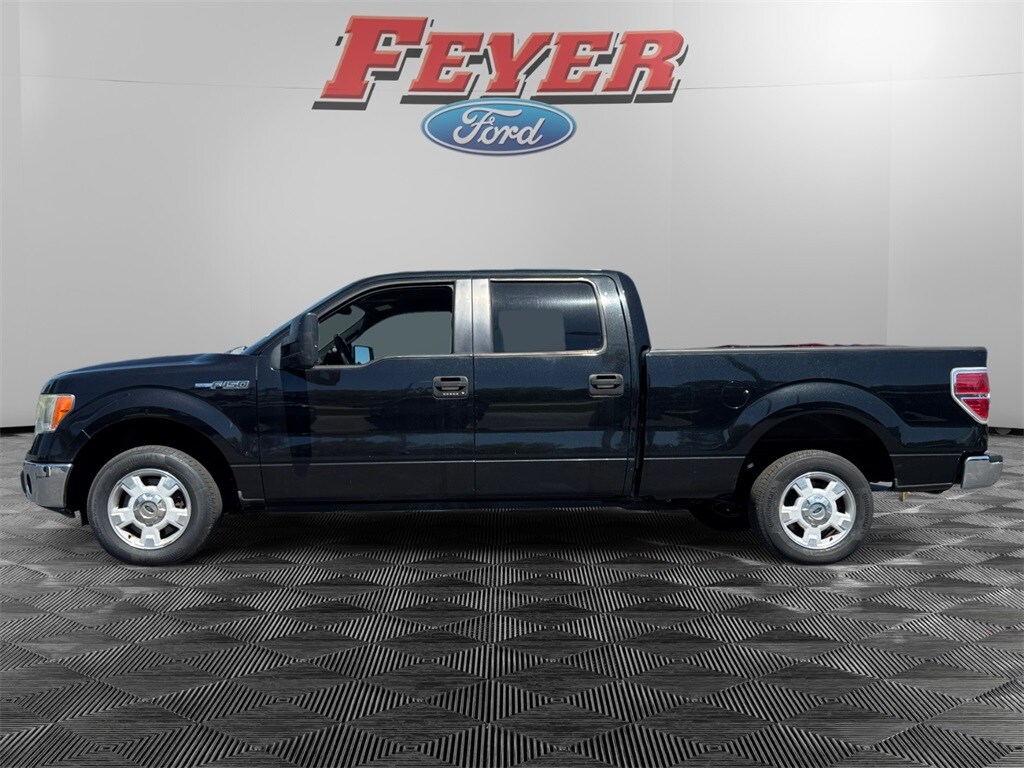 2014 Ford F-150 XLT photo 2