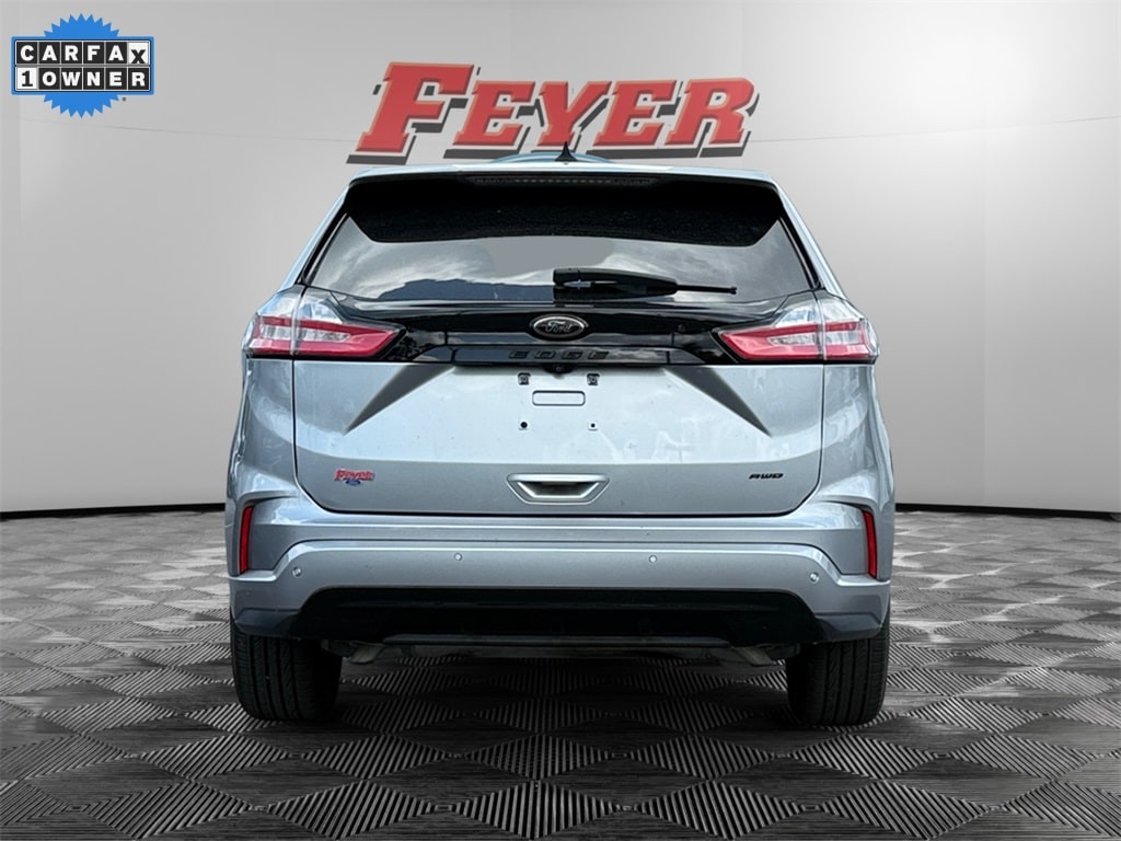 Certified 2022 Ford Edge SE SUV