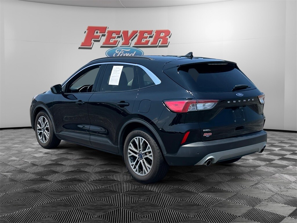 2021 Ford Escape SEL photo 3
