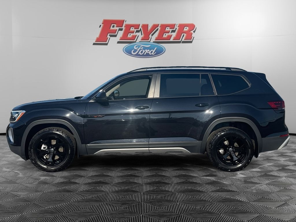Certified 2024 Volkswagen Atlas 2.0T Peak Edition SEL SUV