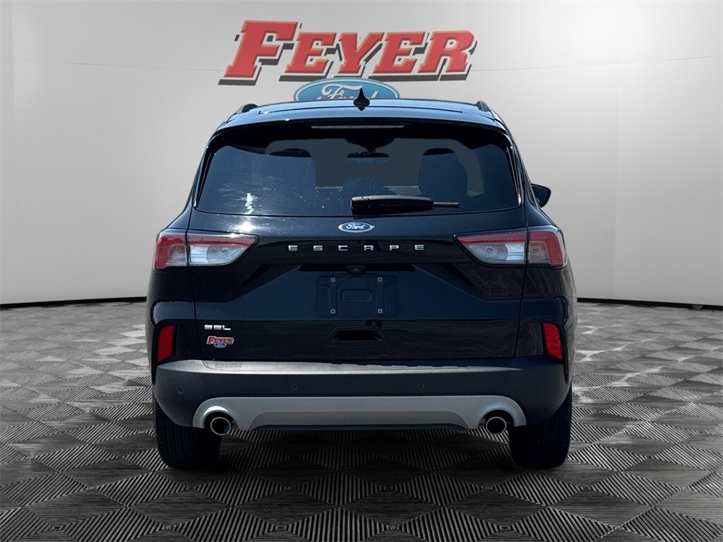 2021 Ford Escape SEL photo 4