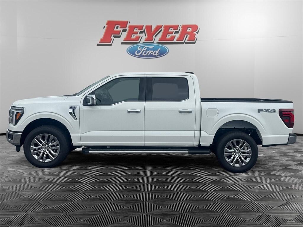 2025 Ford F-150 Lariat photo 2
