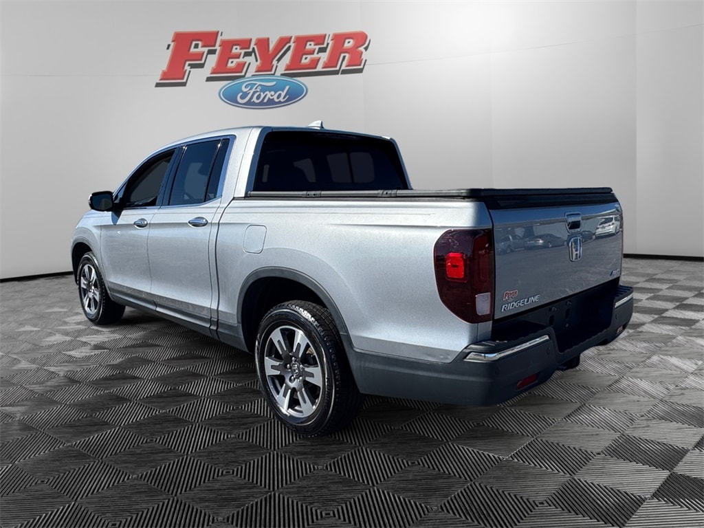 Used 2019 Honda Ridgeline RTL-E Truck