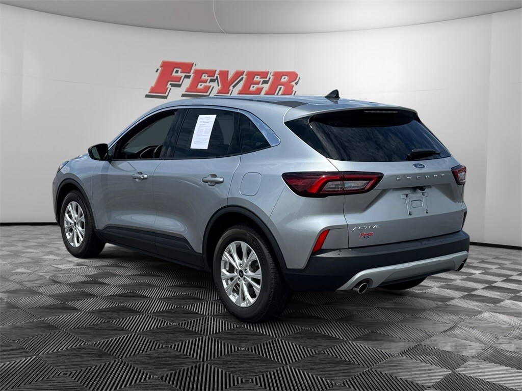 2023 Ford Escape Active photo 3