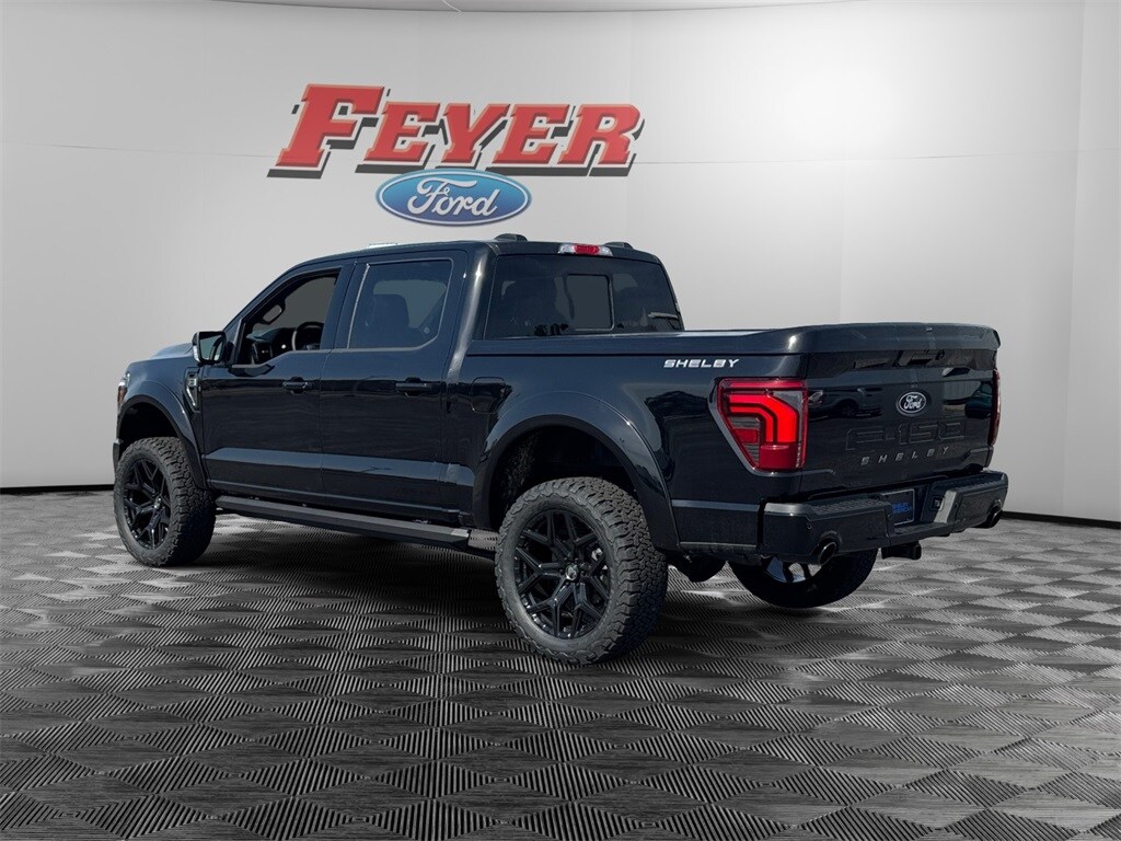 2025 Ford F-150 Lariat photo 3