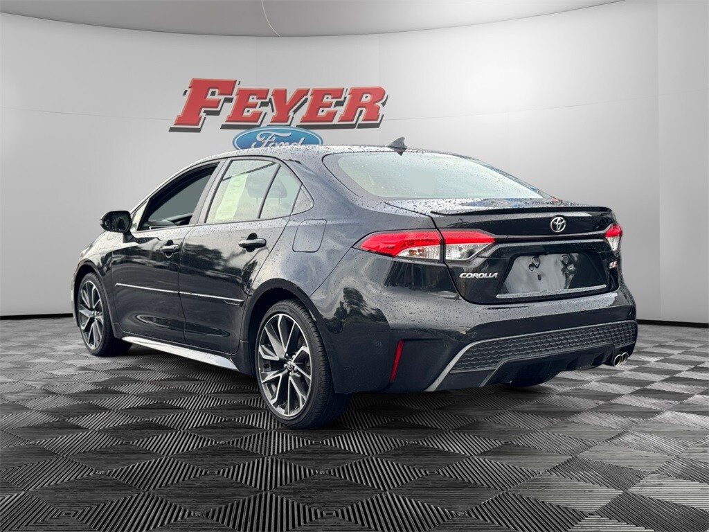 2020 Toyota Corolla SE photo 3