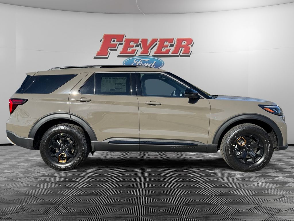 2026 Ford Explorer Tremor - Photo 8