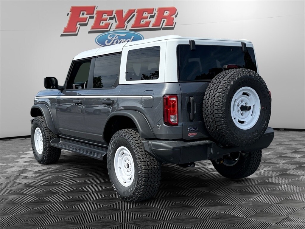 2025 Ford Bronco Heritage First Edition photo 2