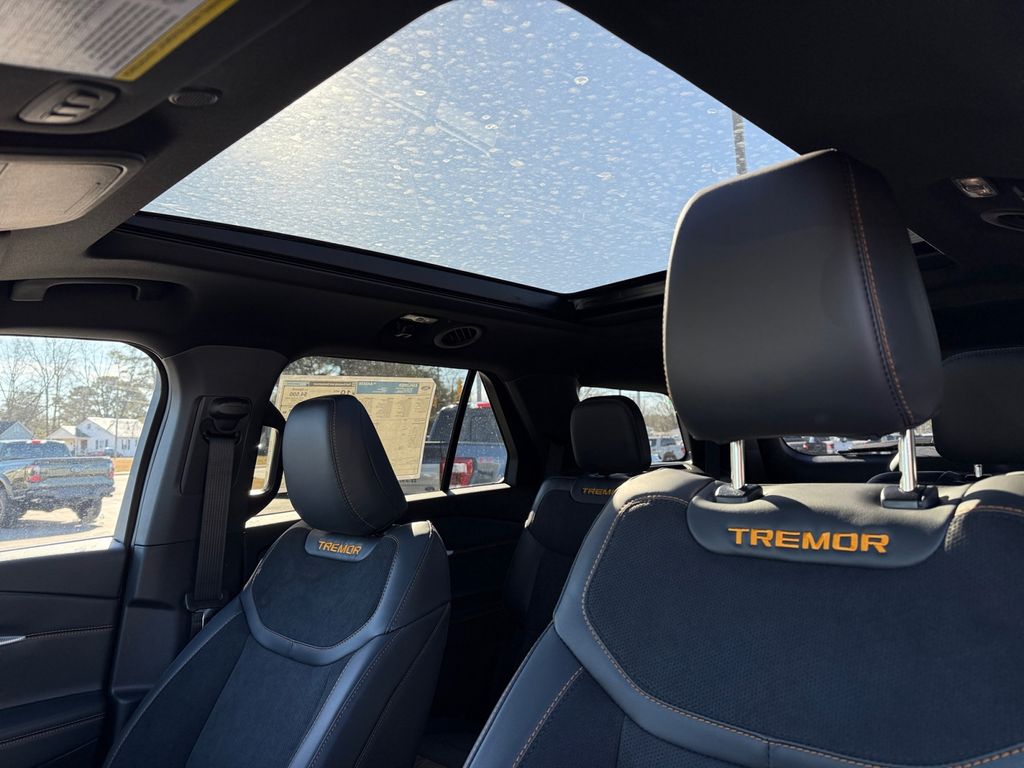 2026 Ford Explorer Tremor - Photo 22