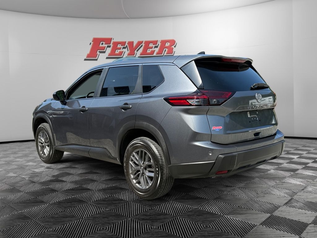 Used 2024 Nissan Rogue S SUV