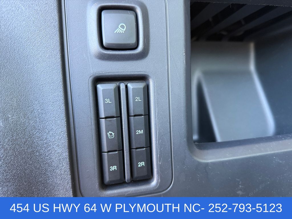 2025 Ford Expedition Platinum - Photo 19