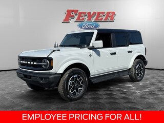 2026 Ford Bronco Outer Banks SUV