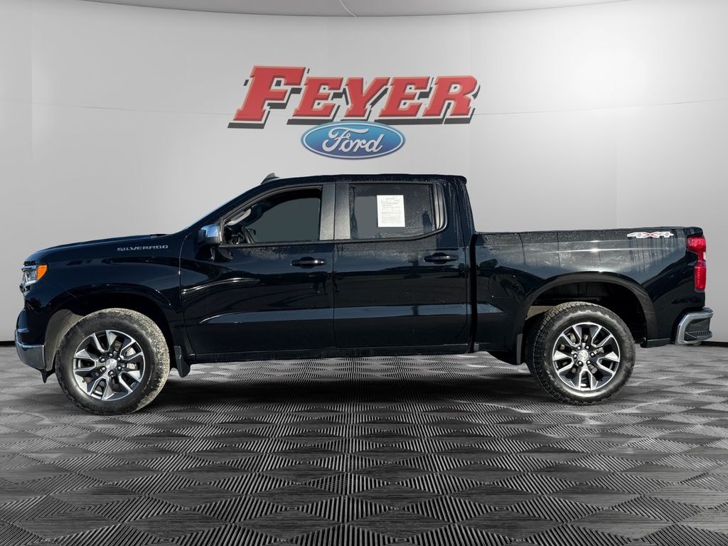 Used 2024 Chevrolet Silverado 1500 LT Truck