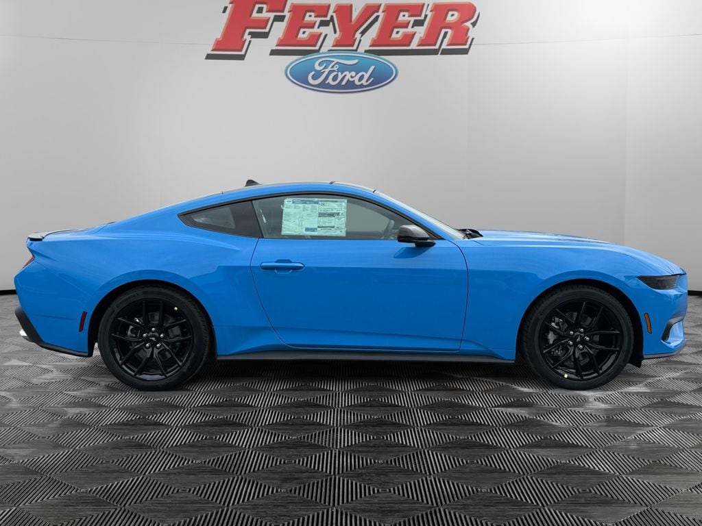 2026 Ford Mustang EcoBoost Premium Fastback - Photo 8