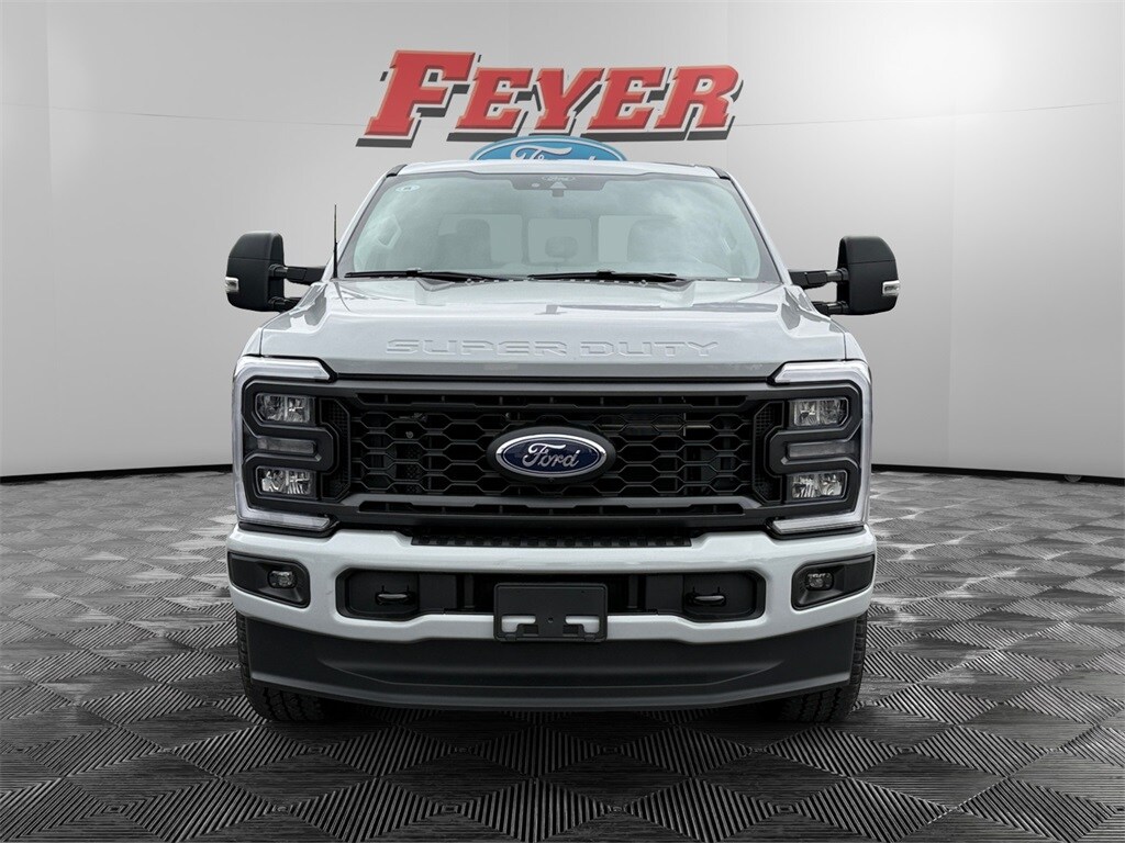 2026 Ford F-250 XL photo 2