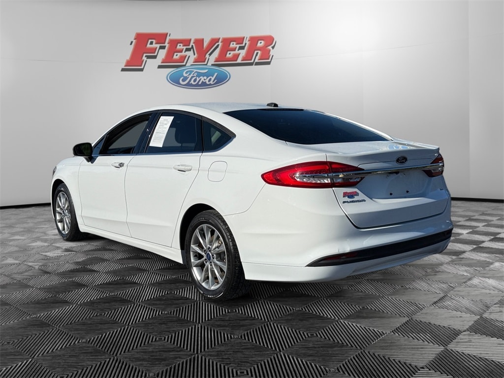 Certified 2017 Ford Fusion SE Sedan