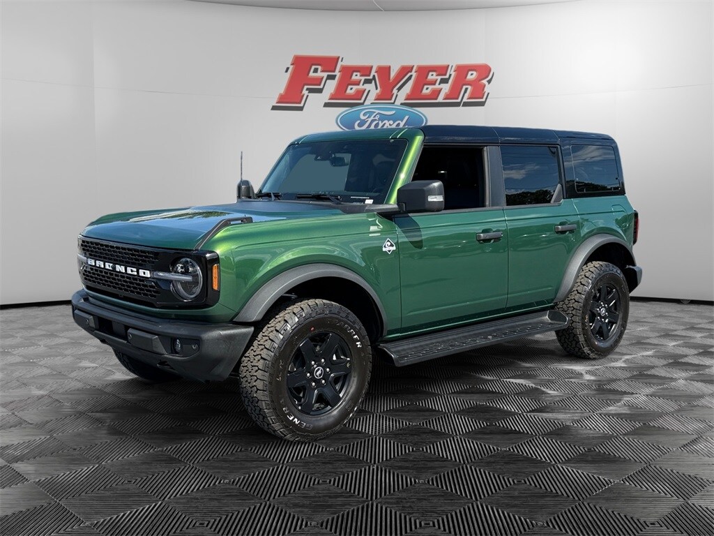 2025 Ford Bronco 4-Door Outer Banks