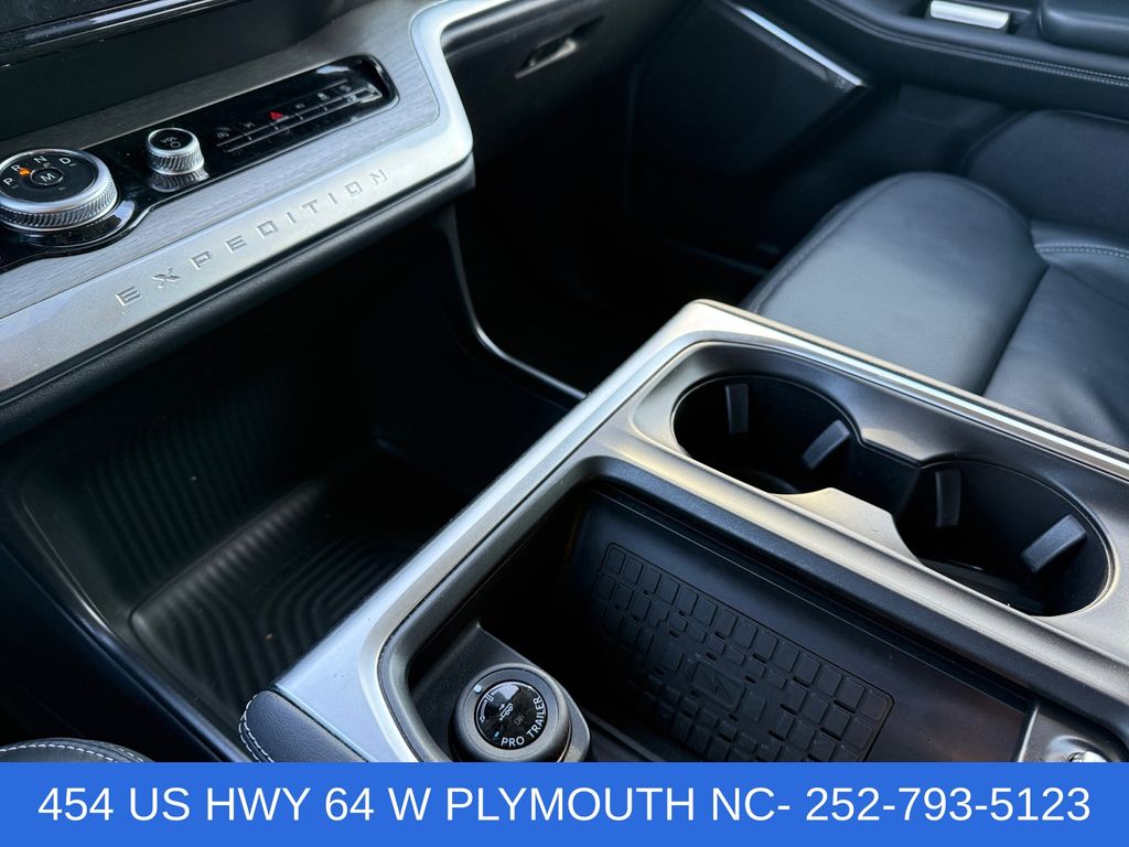 2025 Ford Expedition Platinum - Photo 26
