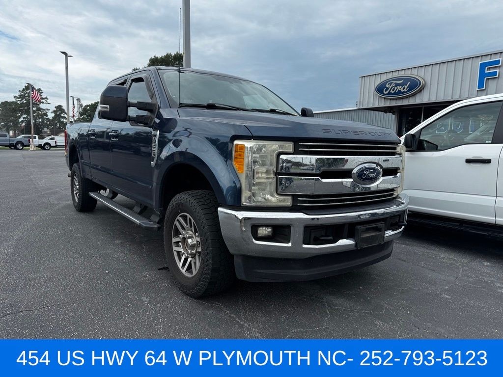 Used 2017 Ford F-250SD Lariat Truck