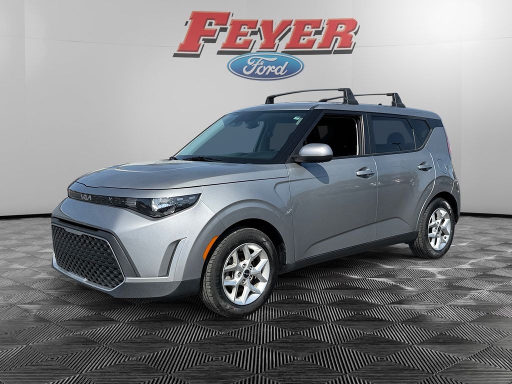 Used 2023 Kia Soul S Hatchback