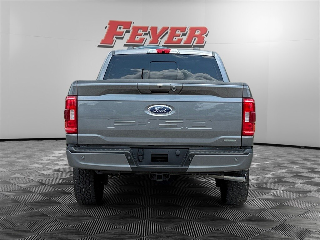 2022 Ford F-150 XLT photo 4