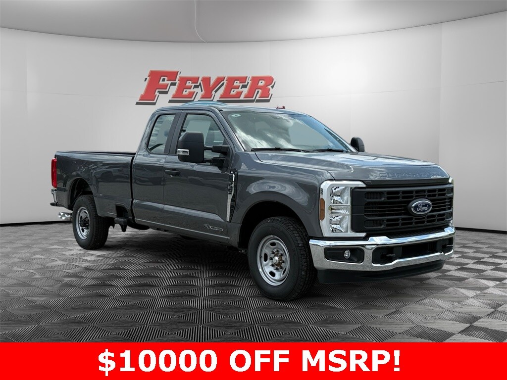 2025 Ford F-350 XL photo 3