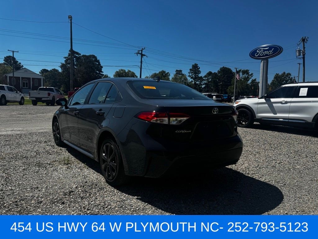 Used 2024 Toyota Corolla LE Sedan
