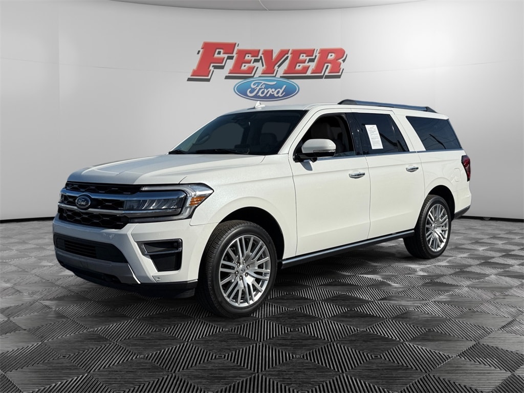 2024 Ford Expedition Limited's photo