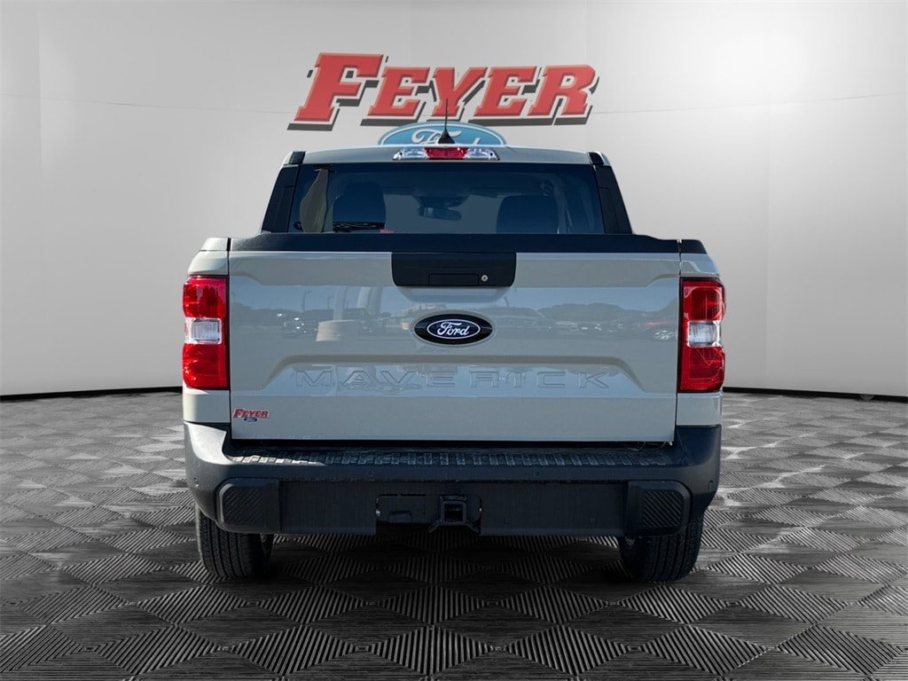 New 2025 Ford Maverick XLT Truck
