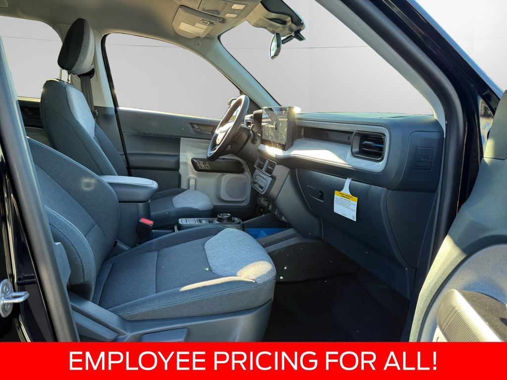 2025 Ford Maverick XLT - Photo 14
