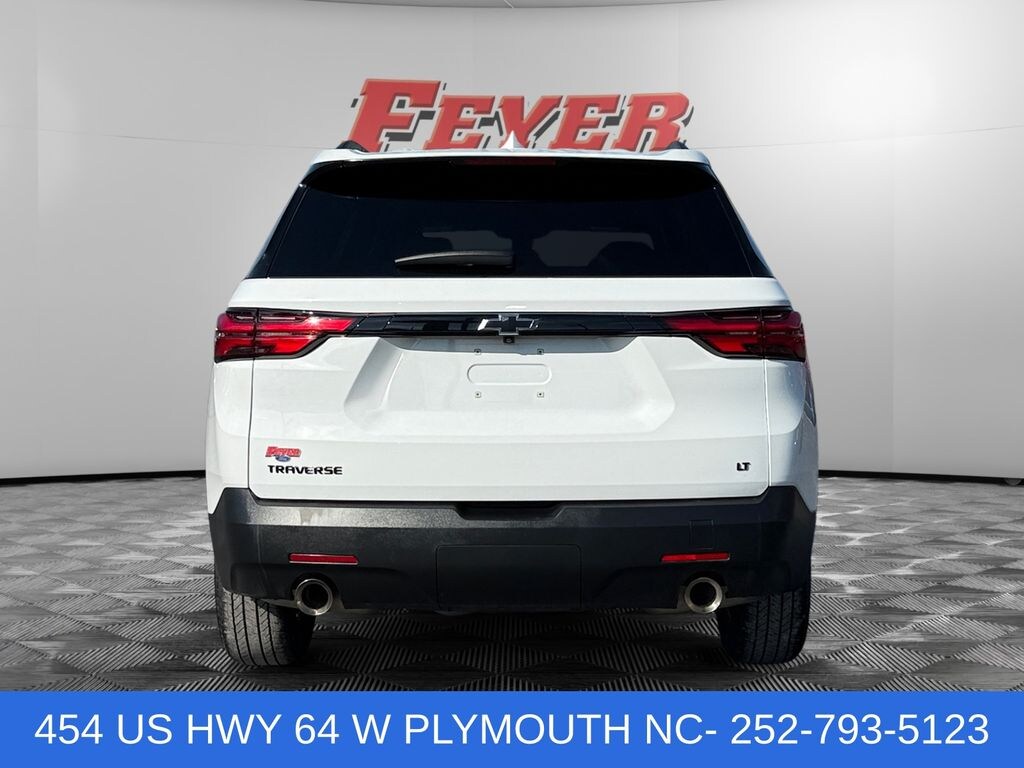 Used 2023 Chevrolet Traverse LT SUV
