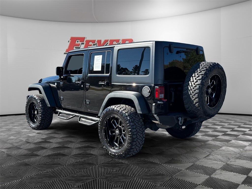 2017 Jeep Wrangler Unlimited Sport photo 3