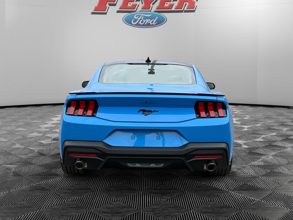 2026 Ford Mustang EcoBoost Premium Fastback - Photo 6
