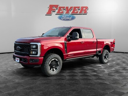 2026 Ford Super Duty F-350 Lariat Truck