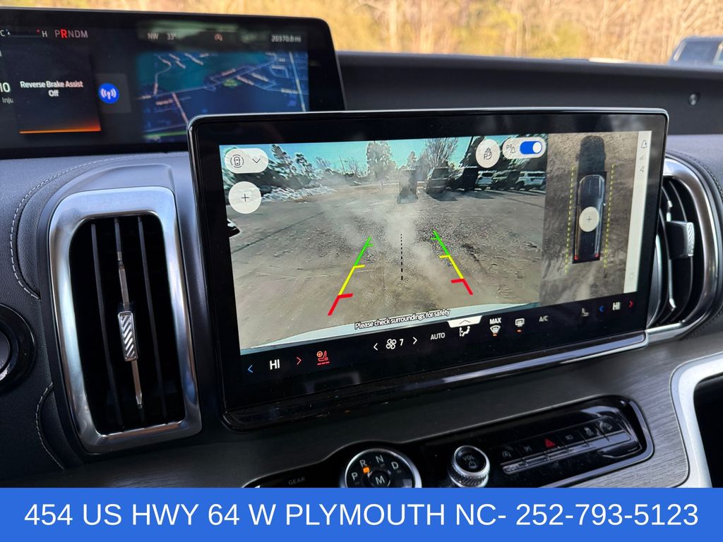 2025 Ford Expedition Platinum - Photo 24