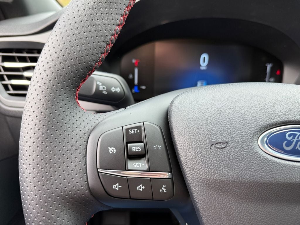 2026 Ford Escape ST-Line - Photo 24