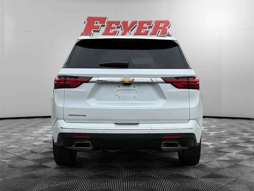 2023 Chevrolet Traverse High Country photo 3
