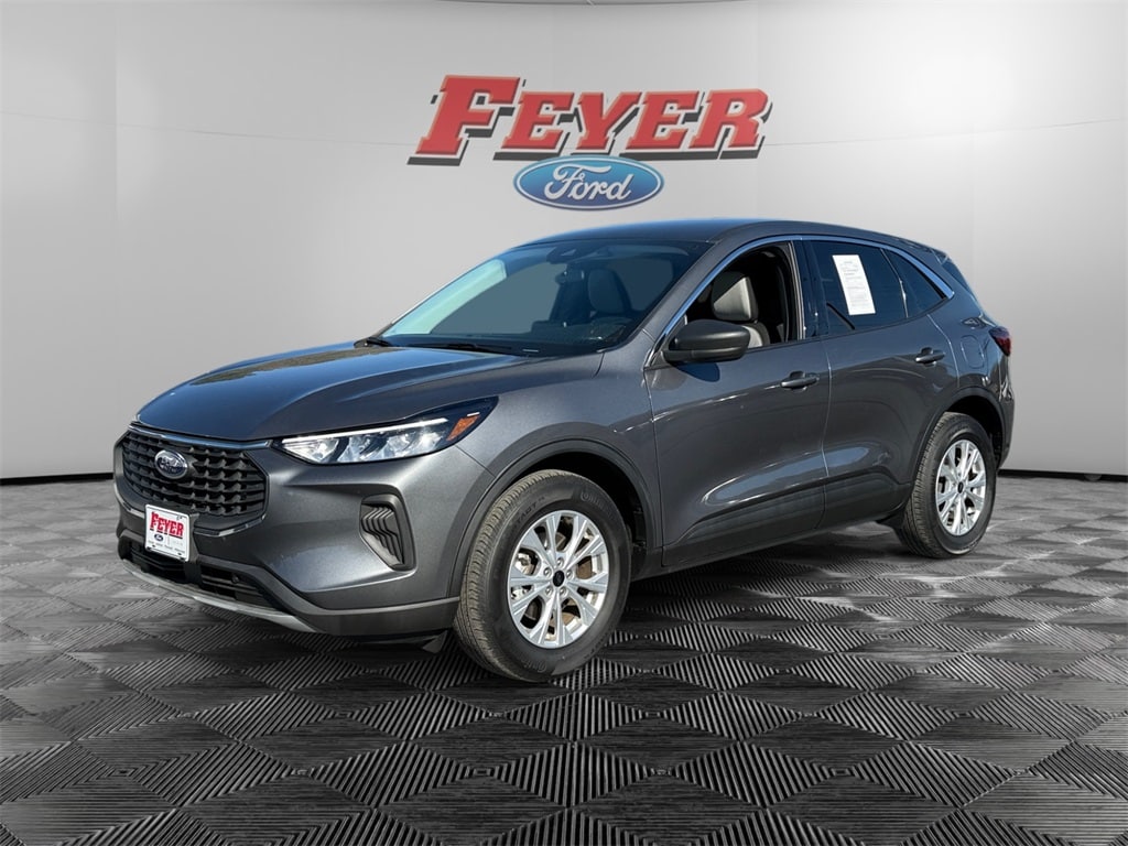 2023 Ford Escape Active's photo