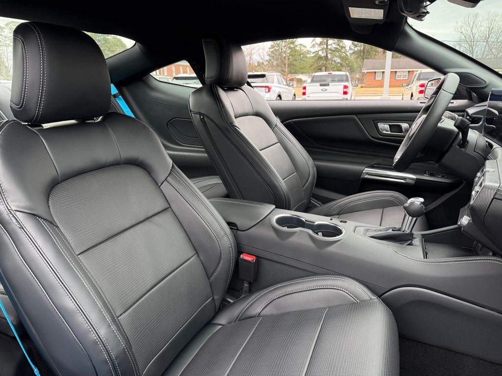 2026 Ford Mustang EcoBoost Premium Fastback - Photo 15