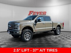 2026 Ford Super Duty F-350 Platinum Truck