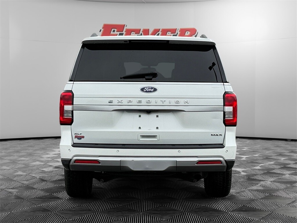 2023 Ford Expedition MAX XLT photo 4