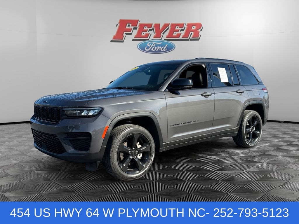 Used 2025 Jeep Grand Cherokee Altitude X SUV