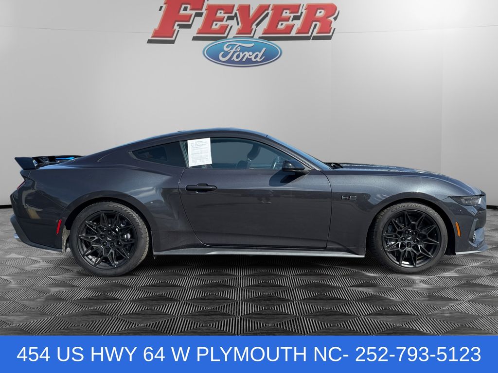 2024 Ford Mustang GT Premium - Photo 6