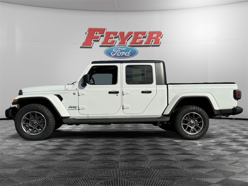 Used 2021 Jeep Gladiator Overland with VIN 1C6HJTFG4ML545930 for sale in Plymouth, NC