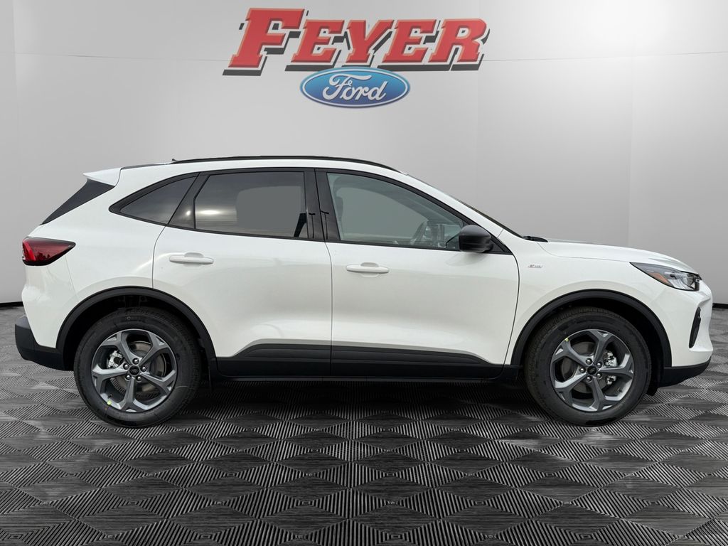 2026 Ford Escape ST-Line - Photo 8