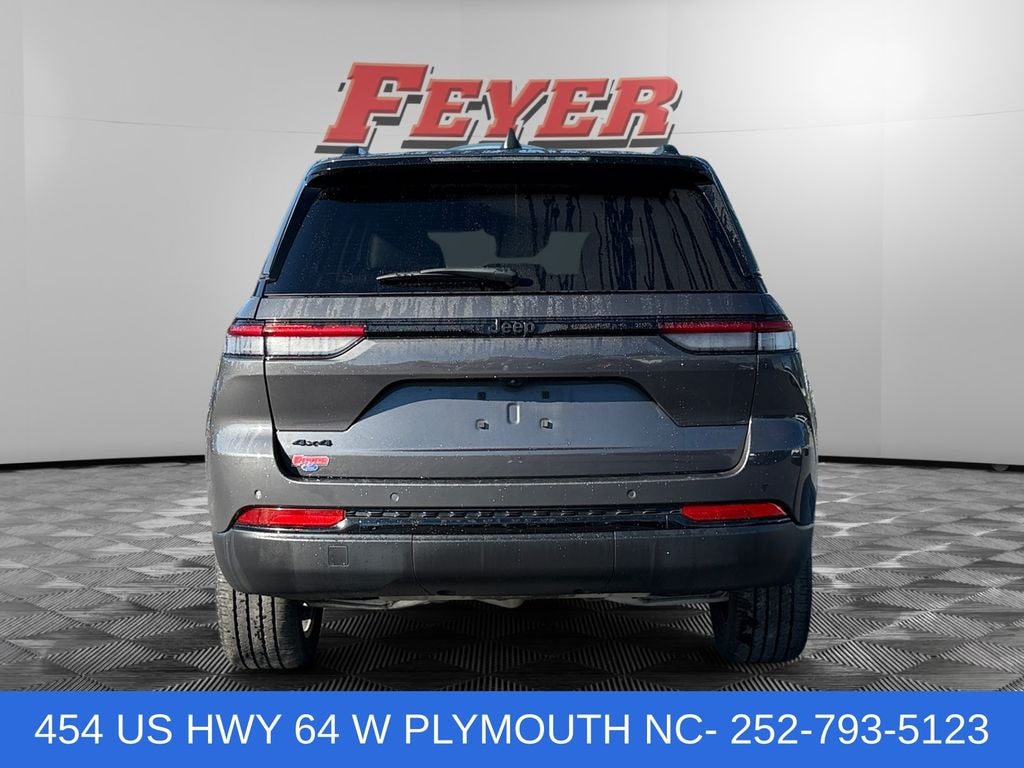 Used 2025 Jeep Grand Cherokee Altitude X SUV