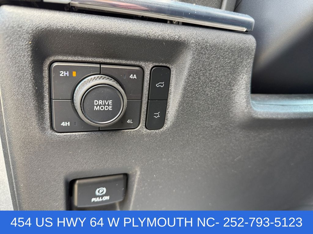 2025 Ford Expedition Platinum - Photo 22