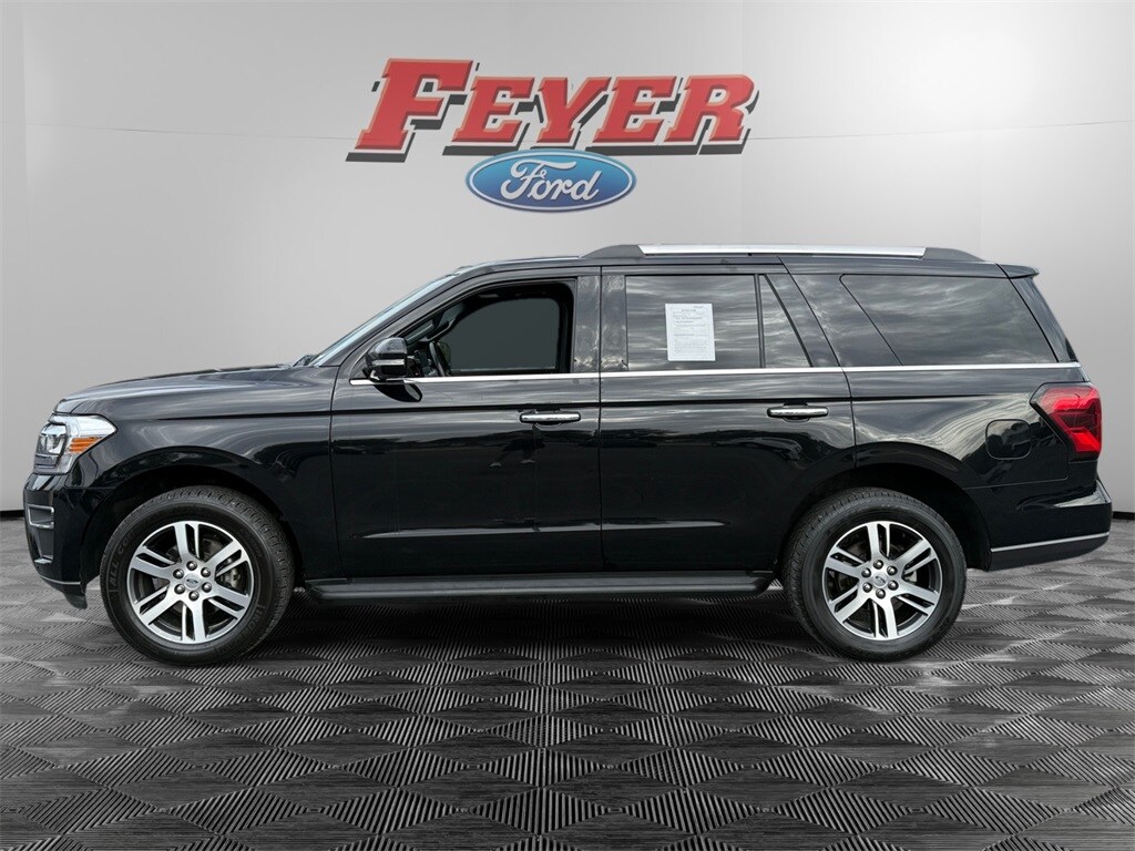2024 Ford Expedition Limited photo 2