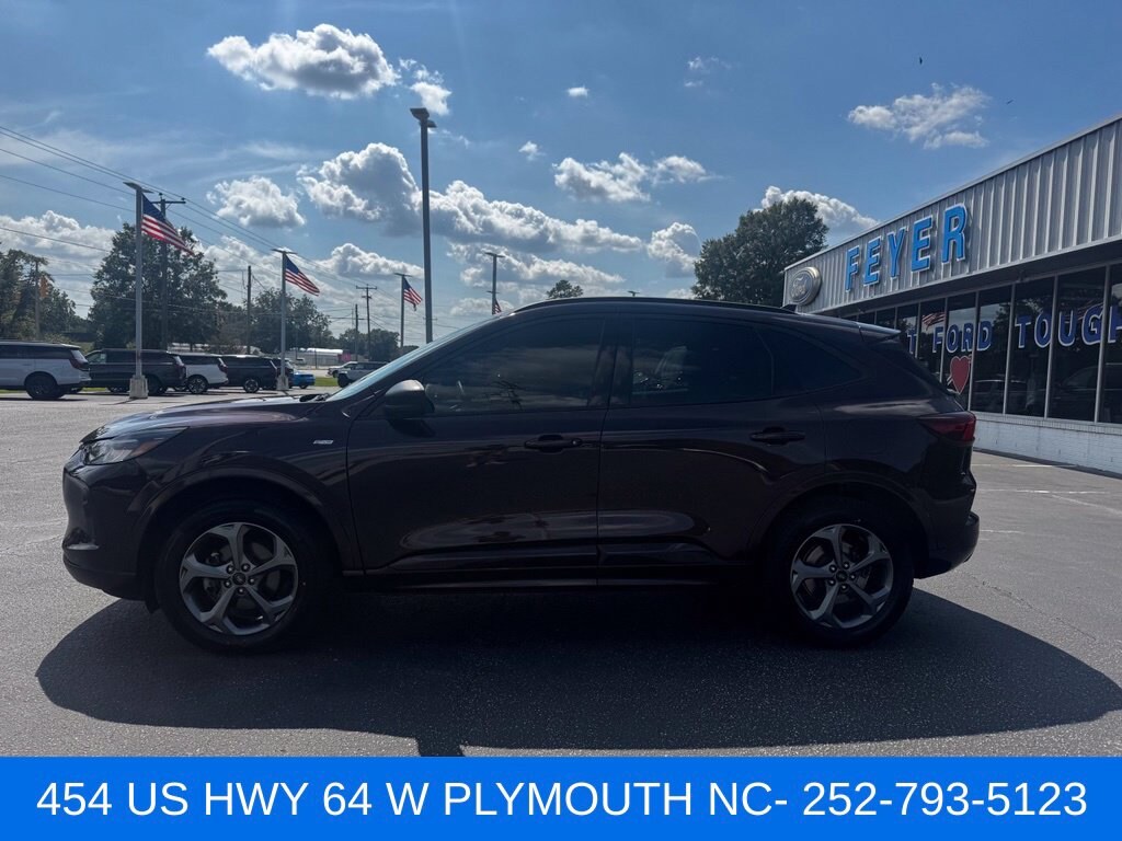 Certified 2023 Ford Escape ST-Line SUV