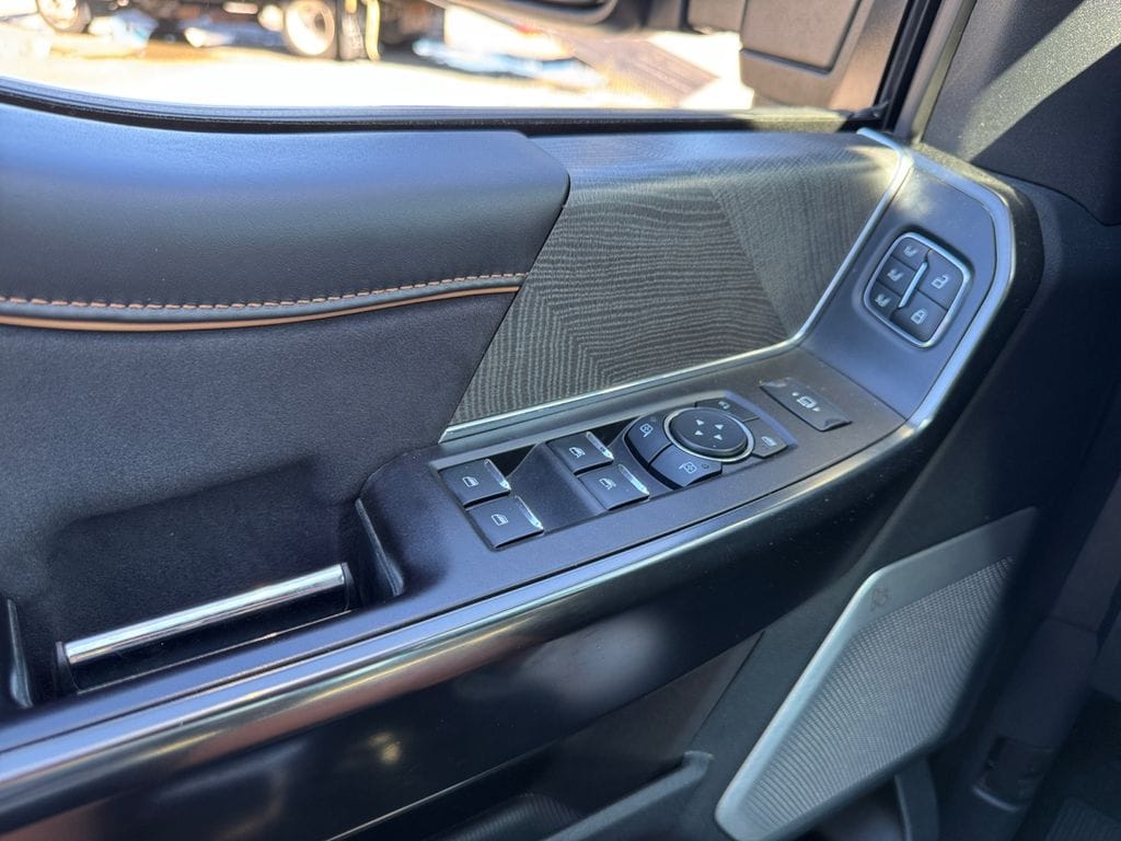 2024 Ford F-350 Super Duty Platinum - Photo 21